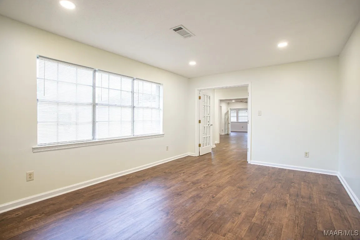 5725 Carriage Hills Dr